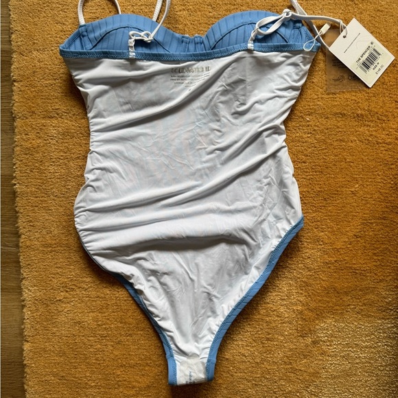 NWT Solid & Striped The Spencer One Piece Swimsuit - Picture 9 of 11